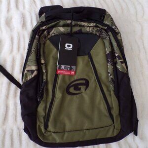 NWT Ogio camo full size laptop backback